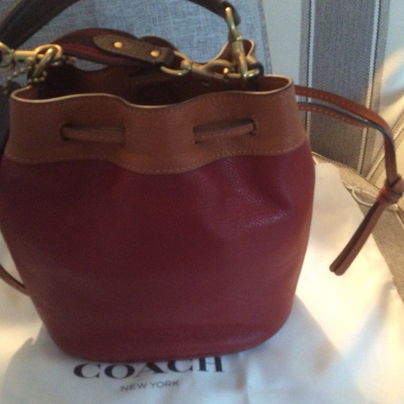Handbag - Picture 5 of 7